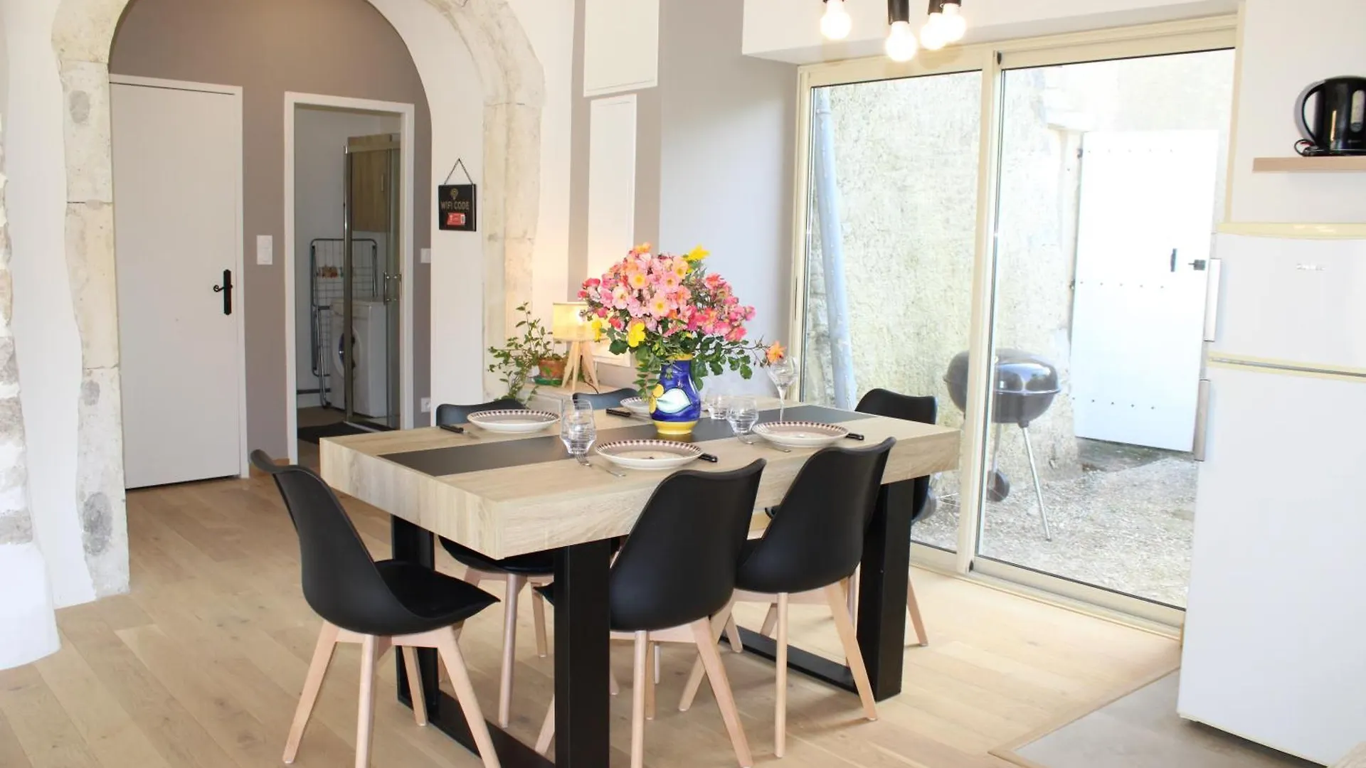 Apartament Gite Au Chateau Montboucher-sur-Jabron Francja